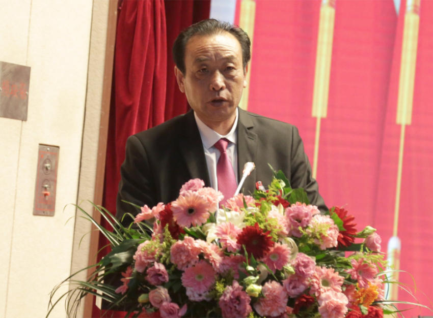 乐动线上平台,乐动（中国）第一届党委班子选举大会---宝润实业集团党委常委、纪委副书记郑军同志作纪委工作报告